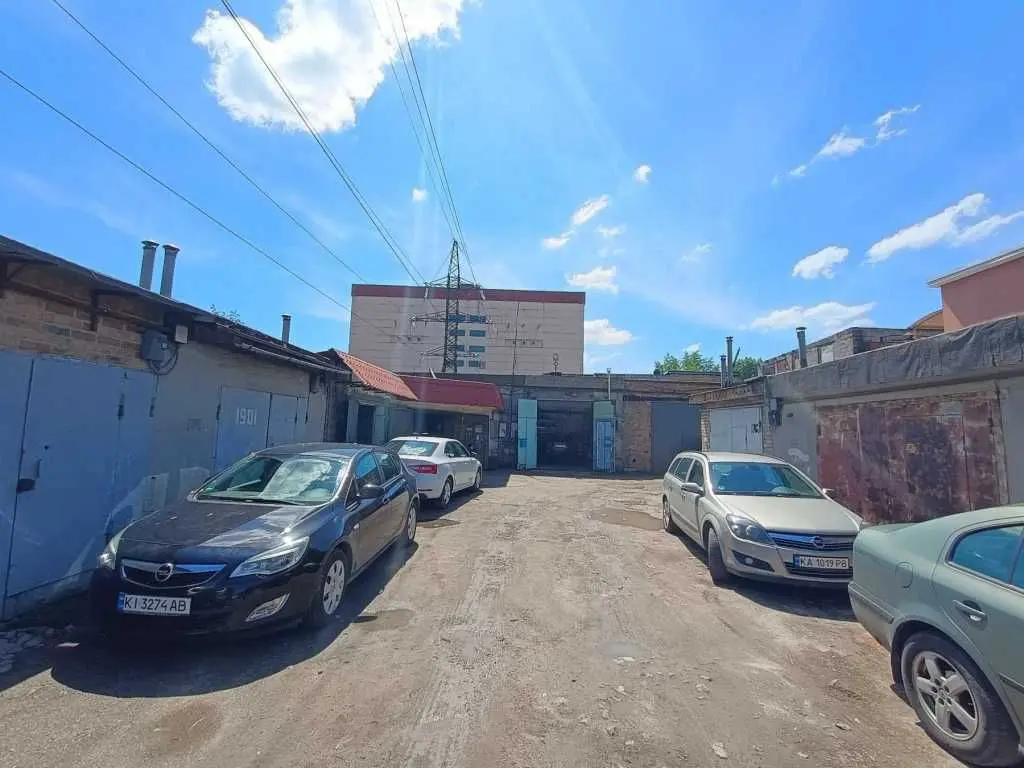 Фото Продаю паркінг, гараж, 225 кв. м, Миколи Закревського вул. (Милославська)  Київ, ціна: 160000 USD, код 6029