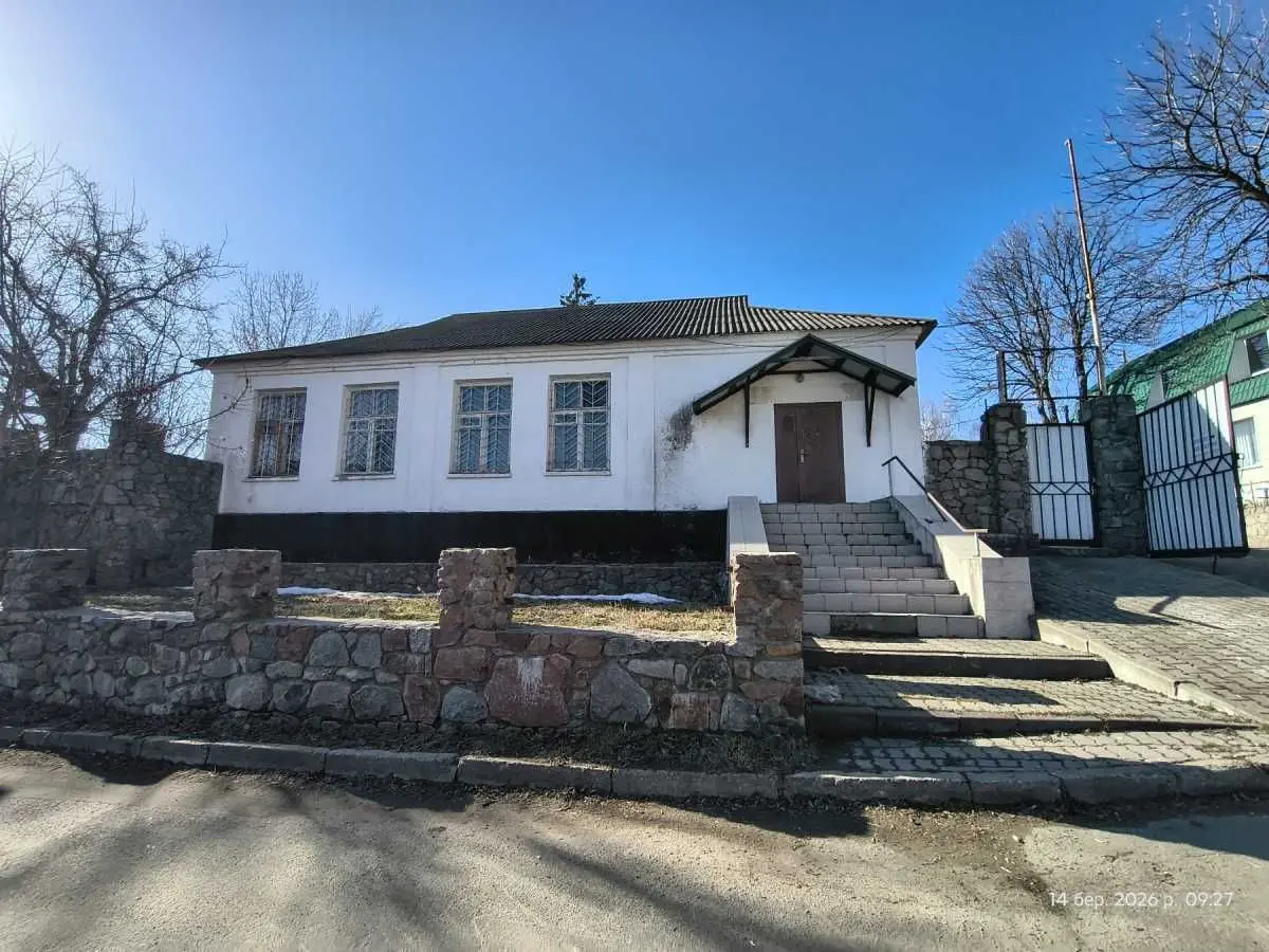 Фото Selling a warehouse, 1760 sq.m., Yuriya Illienka Street (Fedorenka Street)  Kaniv, price: 190000 USD, code 6031