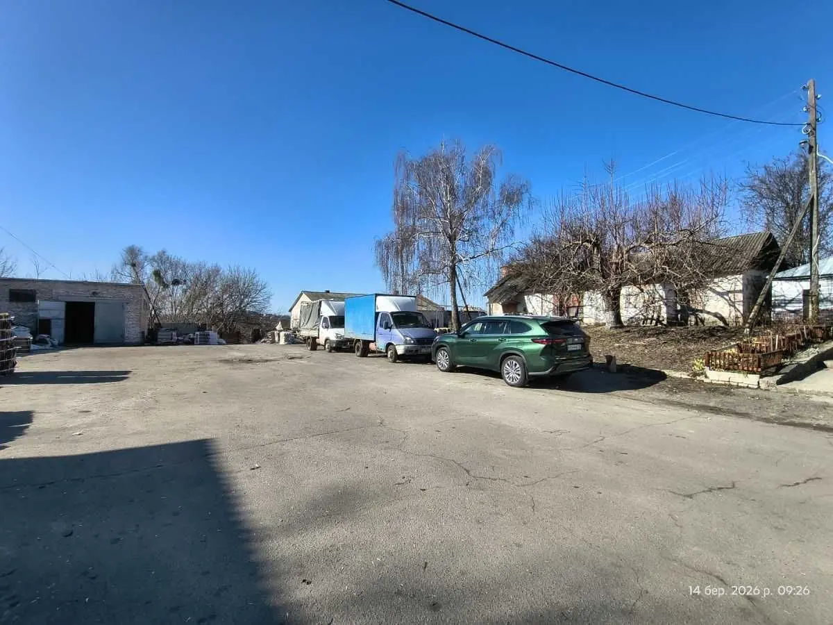 Фото Selling a warehouse, 1760 sq.m., Yuriya Illienka Street (Fedorenka Street)  Kaniv, price: 190000 USD, code 6031
