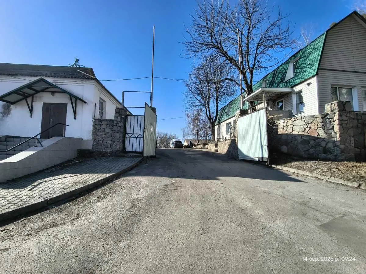 Фото Selling a warehouse, 1760 sq.m., Yuriya Illienka Street (Fedorenka Street)  Kaniv, price: 190000 USD, code 6031