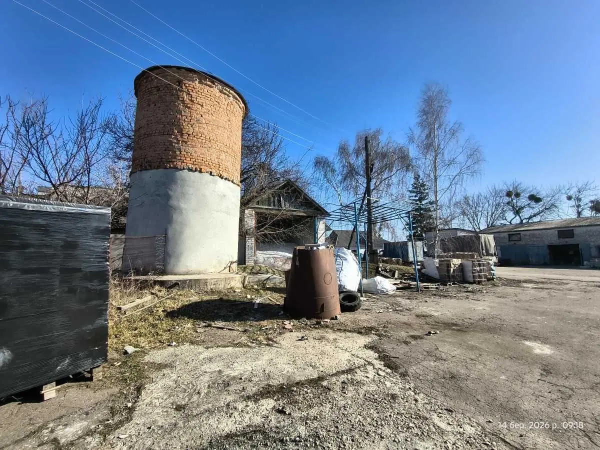 Фото Selling a warehouse, 1760 sq.m., Yuriya Illienka Street (Fedorenka Street)  Kaniv, price: 190000 USD, code 6031