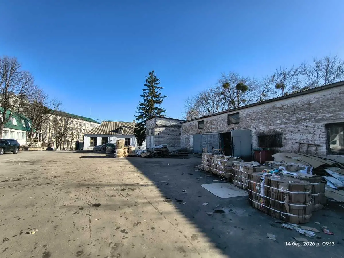 Фото Selling a warehouse, 1760 sq.m., Yuriya Illienka Street (Fedorenka Street)  Kaniv, price: 190000 USD, code 6031
