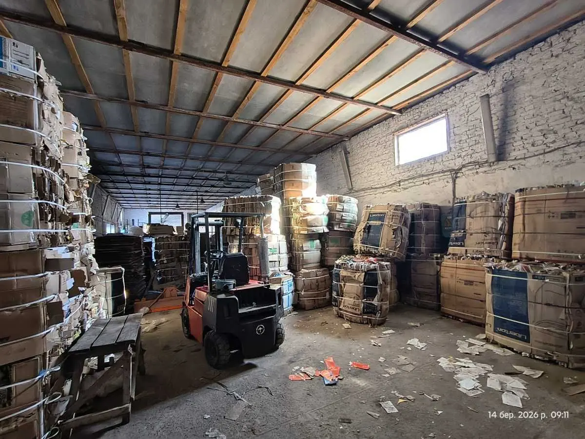 Фото Selling a warehouse, 1760 sq.m., Yuriya Illienka Street (Fedorenka Street)  Kaniv, price: 190000 USD, code 6031