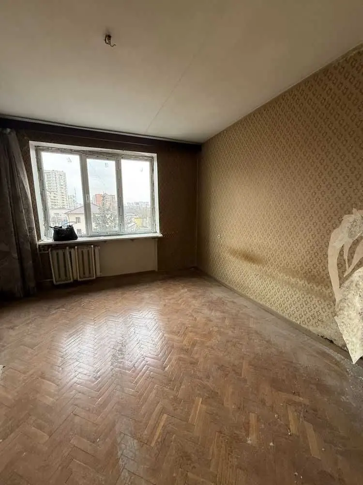 Фото Selling a 3-room apartment, 84 sq.m., Tinysta Street 10 Odesa, price: 75000 USD, code 6037