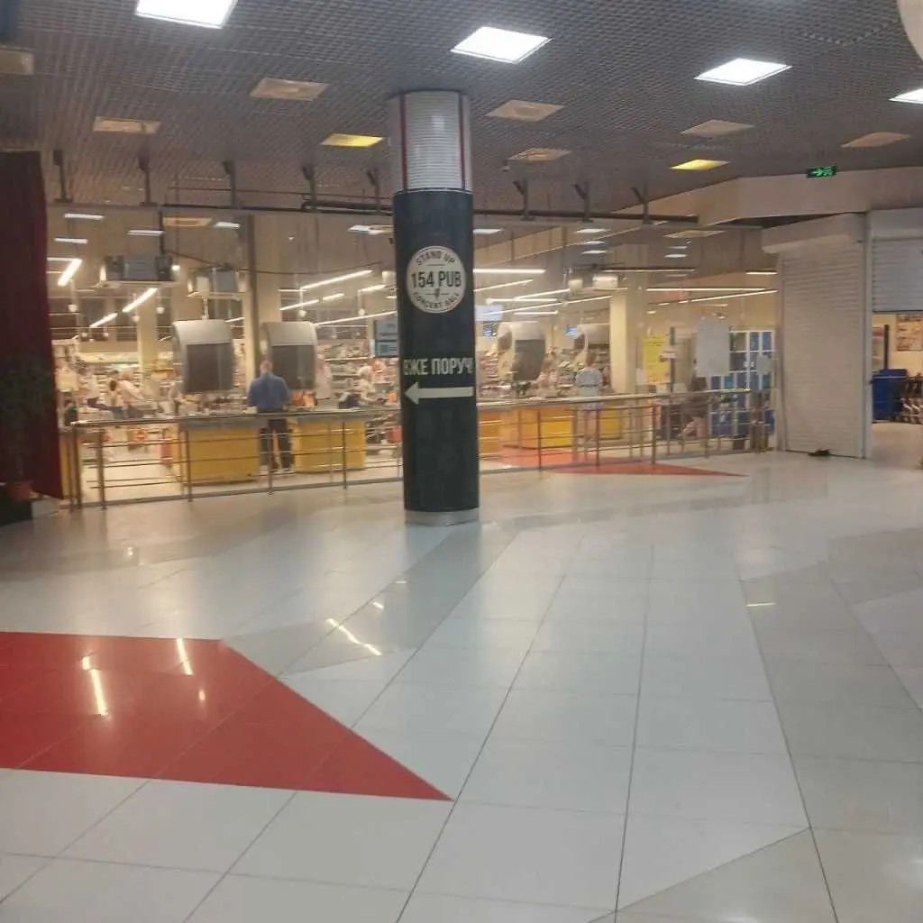 Фото Арендовать торговую площадь, Борщаговская ул. 154 Киев в долгосрочную аренду, цена: 80000 UAH, код 6039