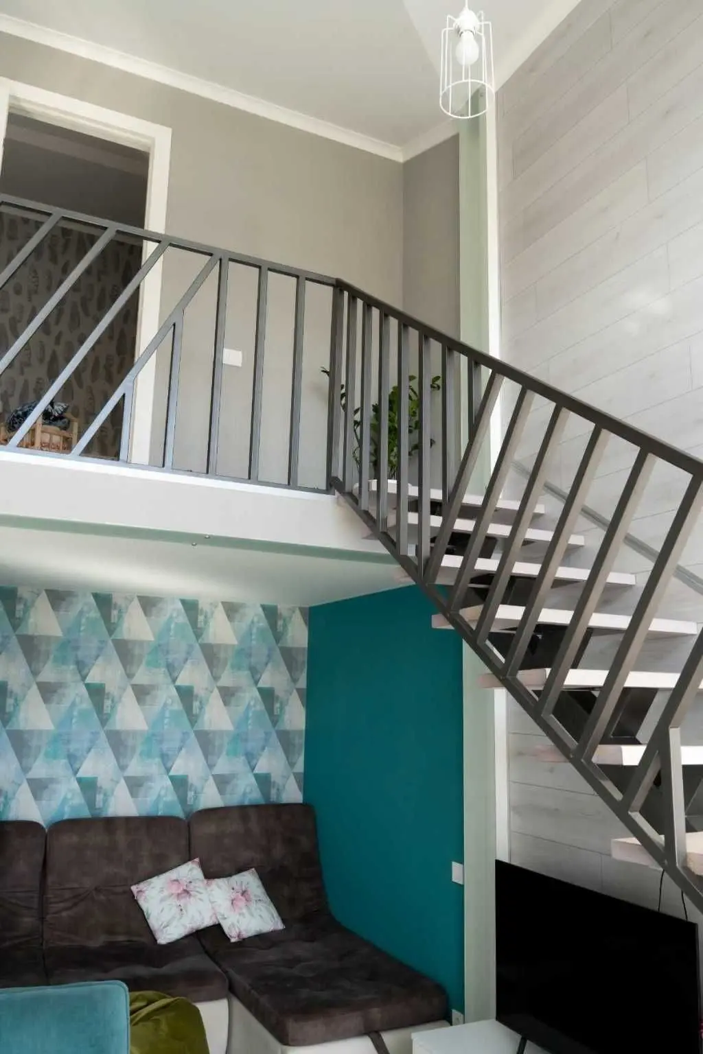 Фото Selling a 2-room apartment, 56.4 sq.m., Liskivska Street  Kyiv, price: 99000 USD, code 6063