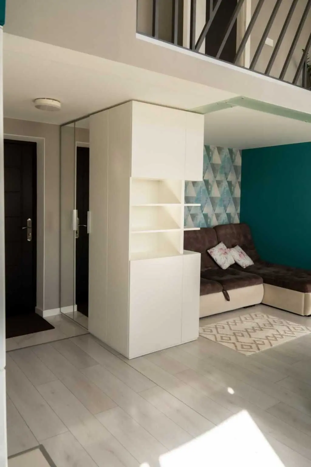 Фото Selling a 2-room apartment, 56.4 sq.m., Liskivska Street  Kyiv, price: 99000 USD, code 6063