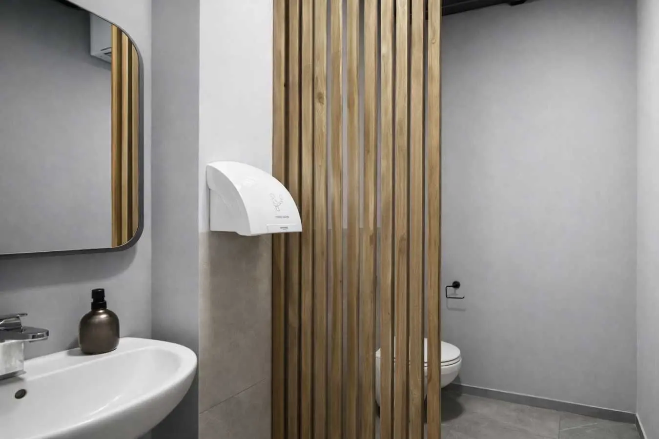 Фото Rent a retail space, Tyraspolska Street  Kyiv for long-term rent, price: 40400 UAH, code 6071