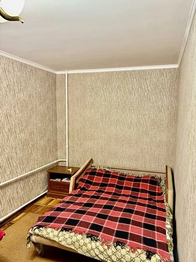 Фото Selling a 2-room apartment, 44 sq.m., Saliutna Street 9 Kyiv, price: 62000 USD, code 6075