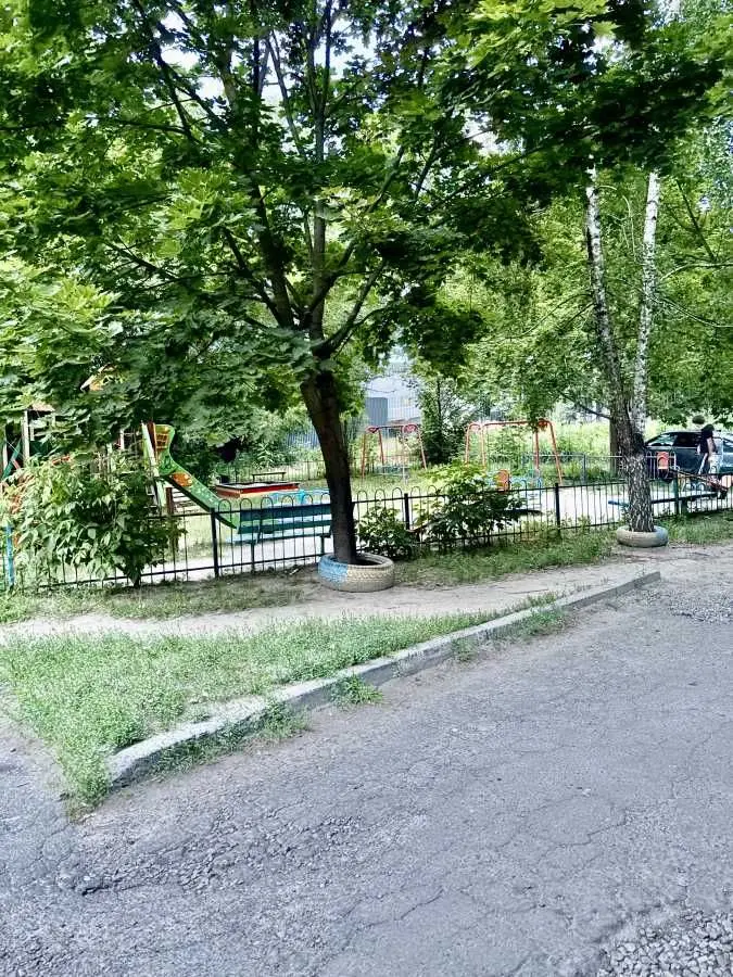 Фото Selling a 2-room apartment, 44 sq.m., Saliutna Street 9 Kyiv, price: 62000 USD, code 6075