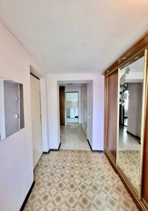 Фото Rent a 2-room apartment, Pereyaslavska street (Yevhena Kharchenka street)  Kyiv for long-term rent, price: 15000 UAH, code 6078