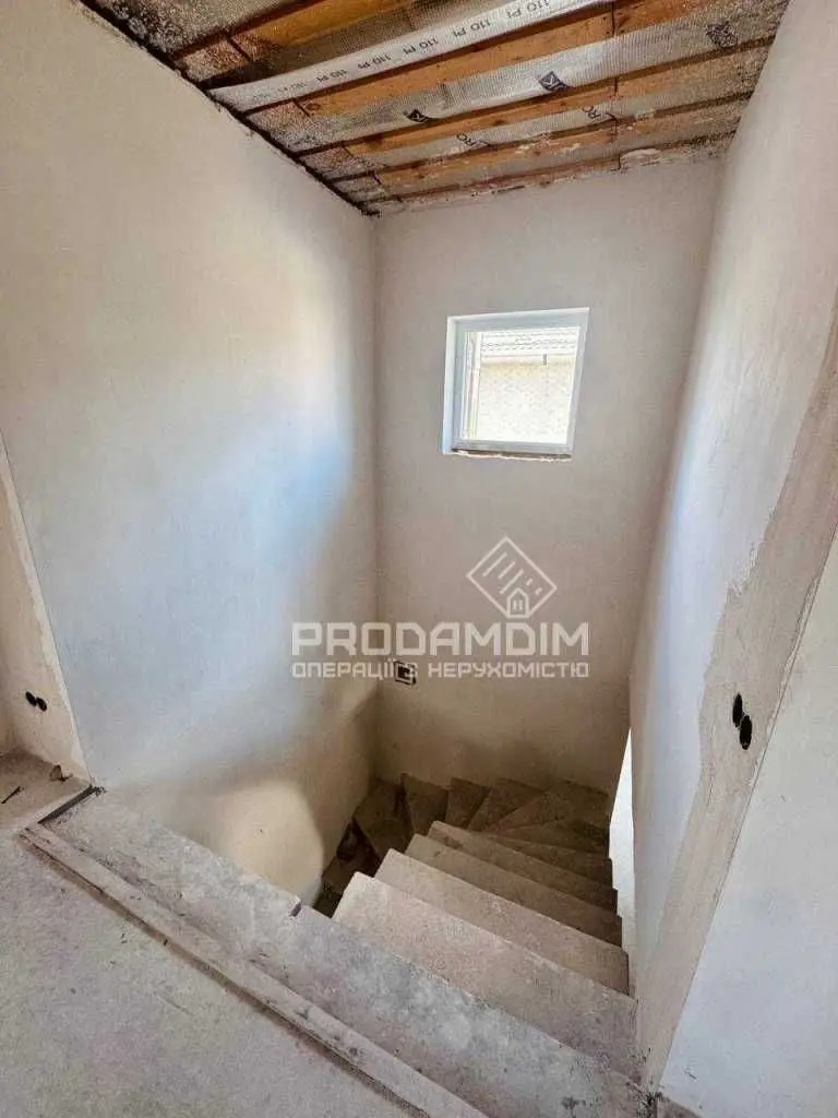 Фото Продаю дом, 146.4 кв. м, Промышленная ул.  Старі Петрівці, цена: 129920 USD, код 6079