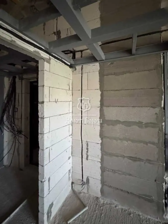 Фото Продаю 1-комнатную квартиру, 36.3 кв. м, Вишнёвая ул.  Киев, цена: 45000 USD, код 6081