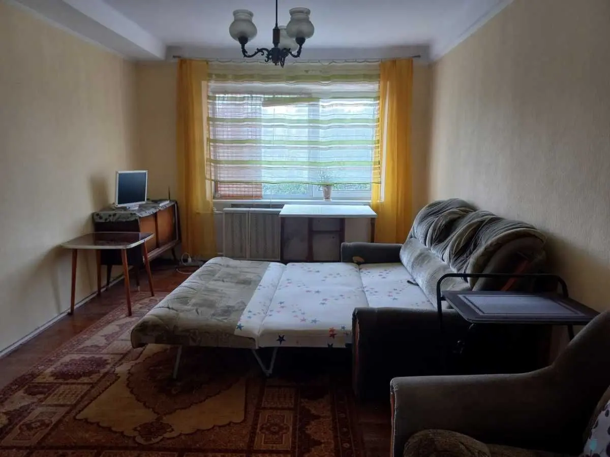 Фото Rent a 1-room apartment, Sholom-Aleikhema Street 16 Kyiv for long-term rent, price: 9000 UAH, code 6088