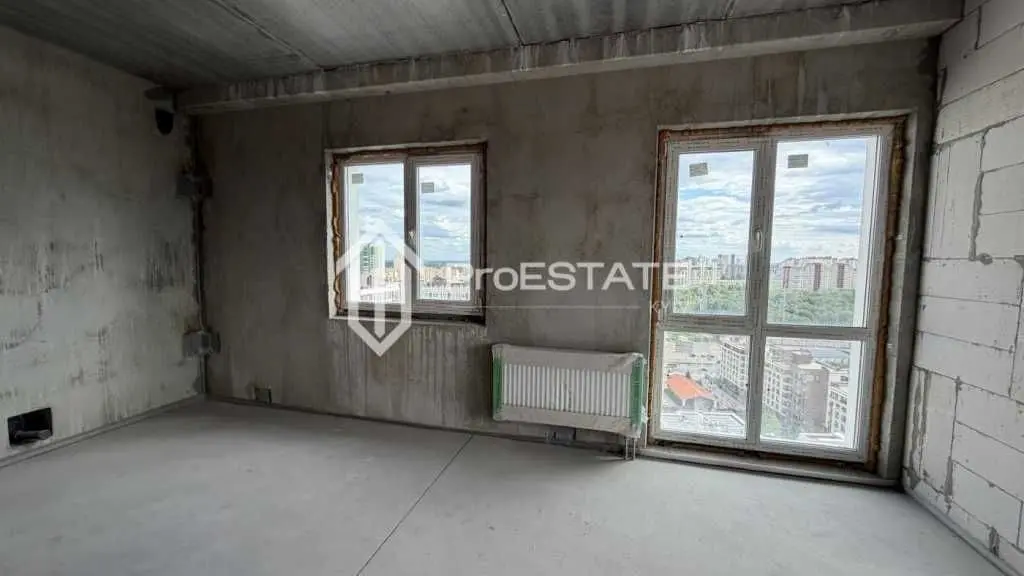 Фото Selling a 1-room apartment, 29 sq.m., Mykhaila Maksymovycha Street (Onufriia Trutenka Street)  Kyiv, price: 55000 USD, code 6092