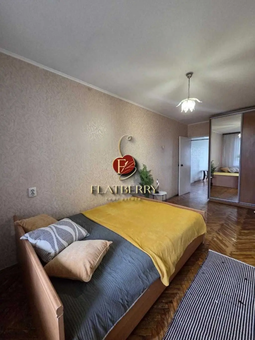 Фото Продаю 3 кімнатну квартиру, 60.4 кв. м, Леся Курбаса просп. 4 Київ, ціна: 57000 USD, код 6099