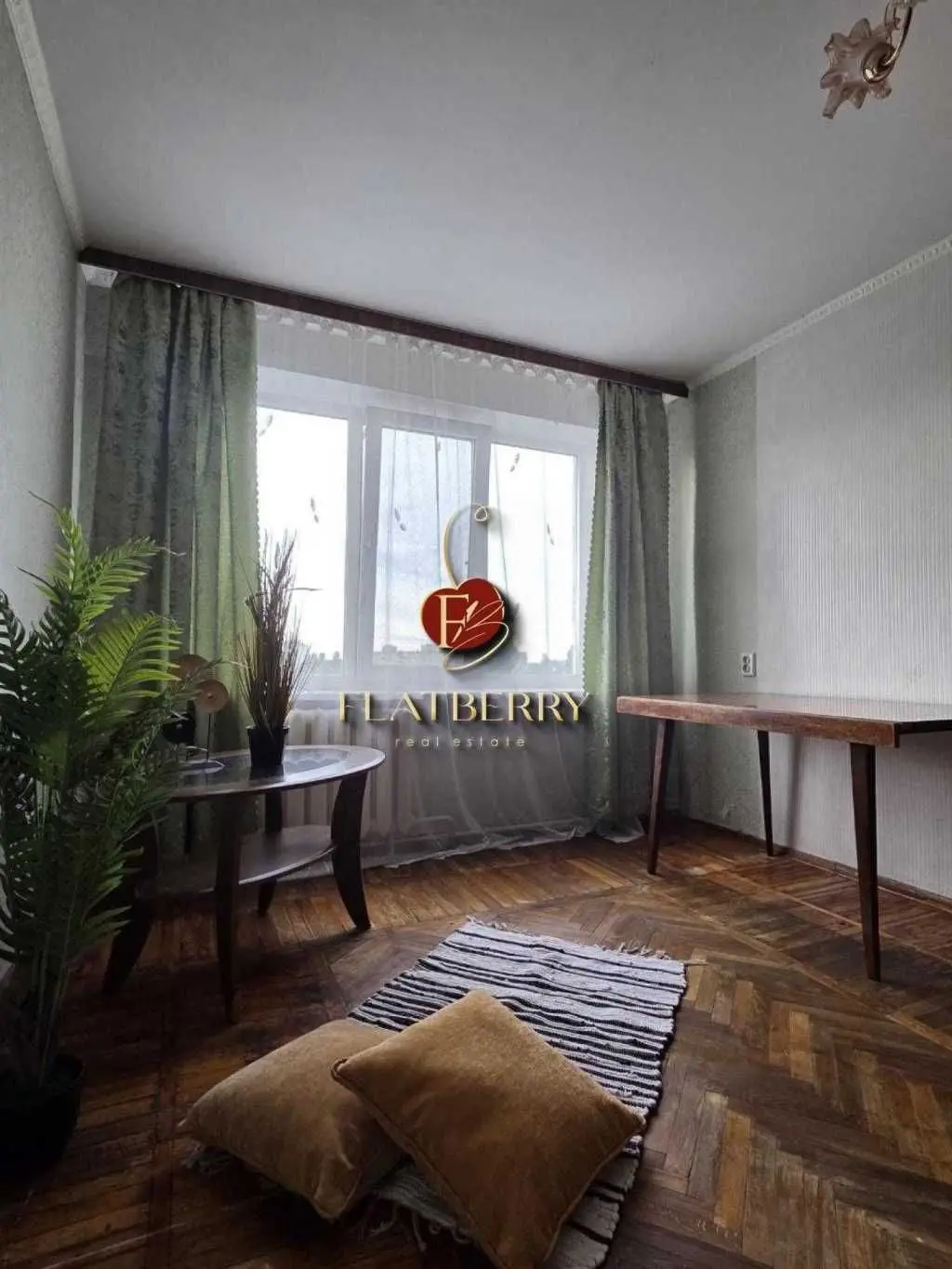Фото Продаю 3 кімнатну квартиру, 60.4 кв. м, Леся Курбаса просп. 4 Київ, ціна: 57000 USD, код 6099
