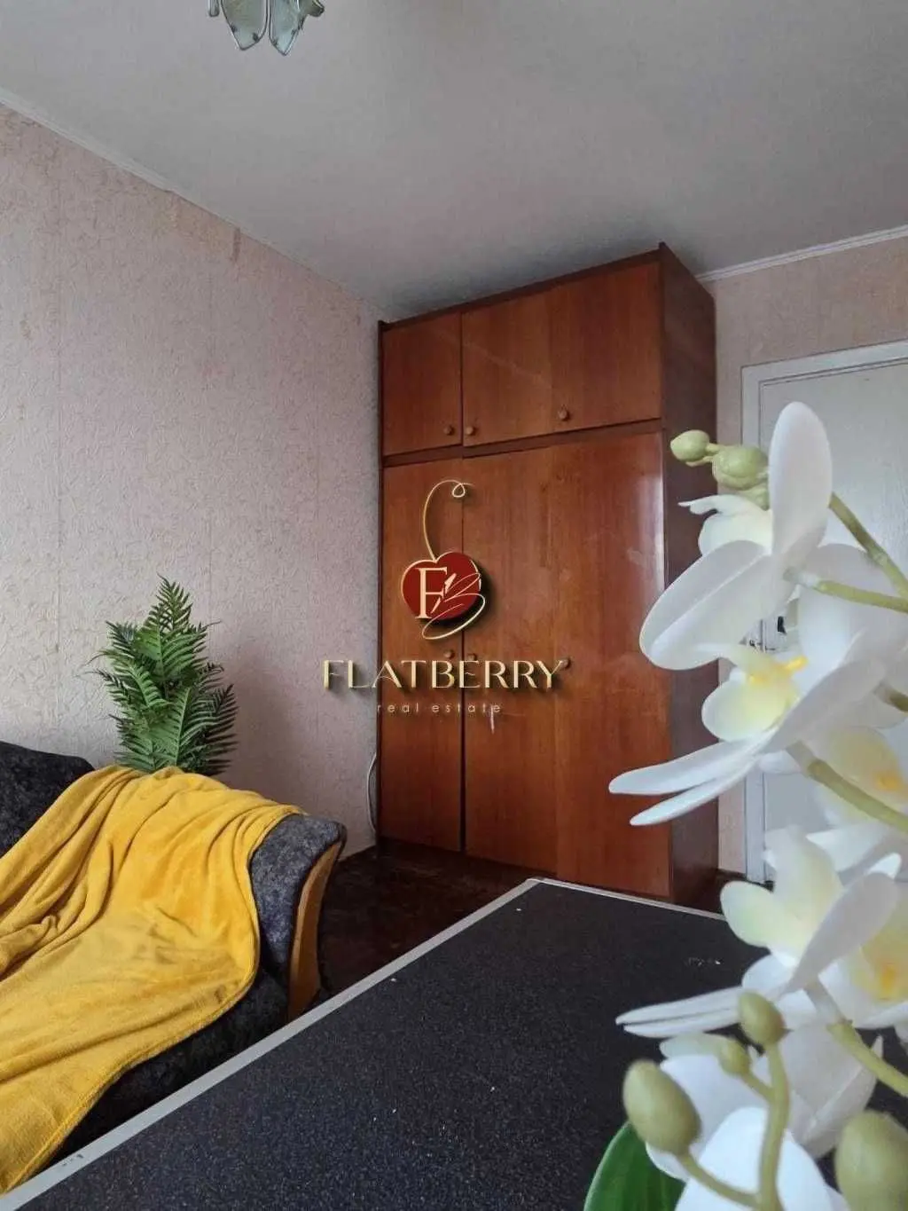 Фото Продаю 3 кімнатну квартиру, 60.4 кв. м, Леся Курбаса просп. 4 Київ, ціна: 57000 USD, код 6099