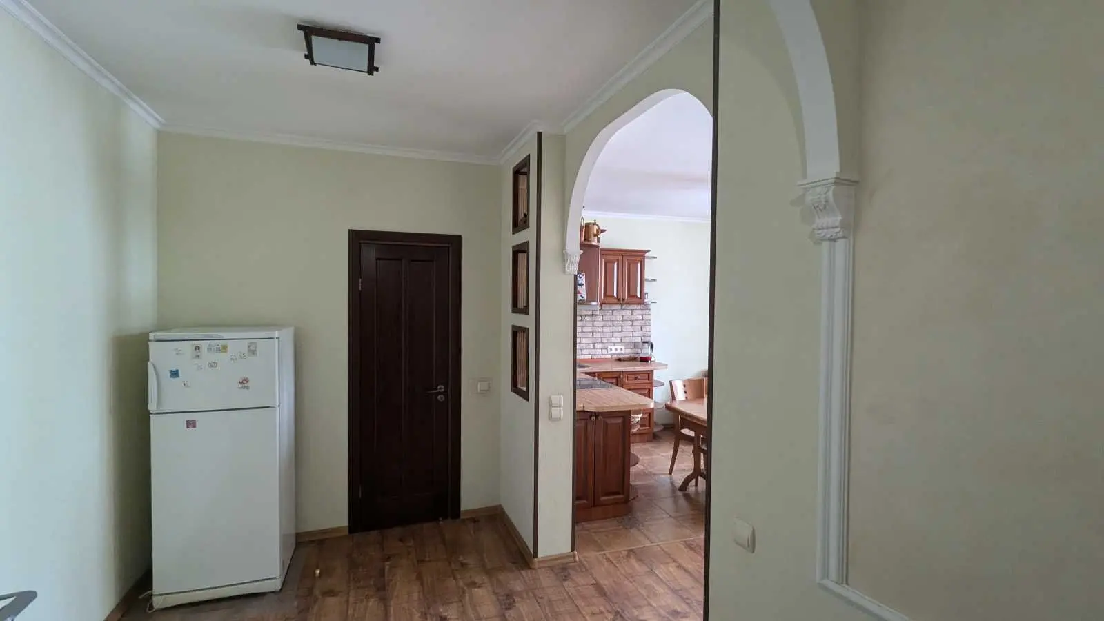 Фото Rent a 2-room apartment, Urlivska Street 11/44 Kyiv for long-term rent, price: 25000 UAH, code 6100
