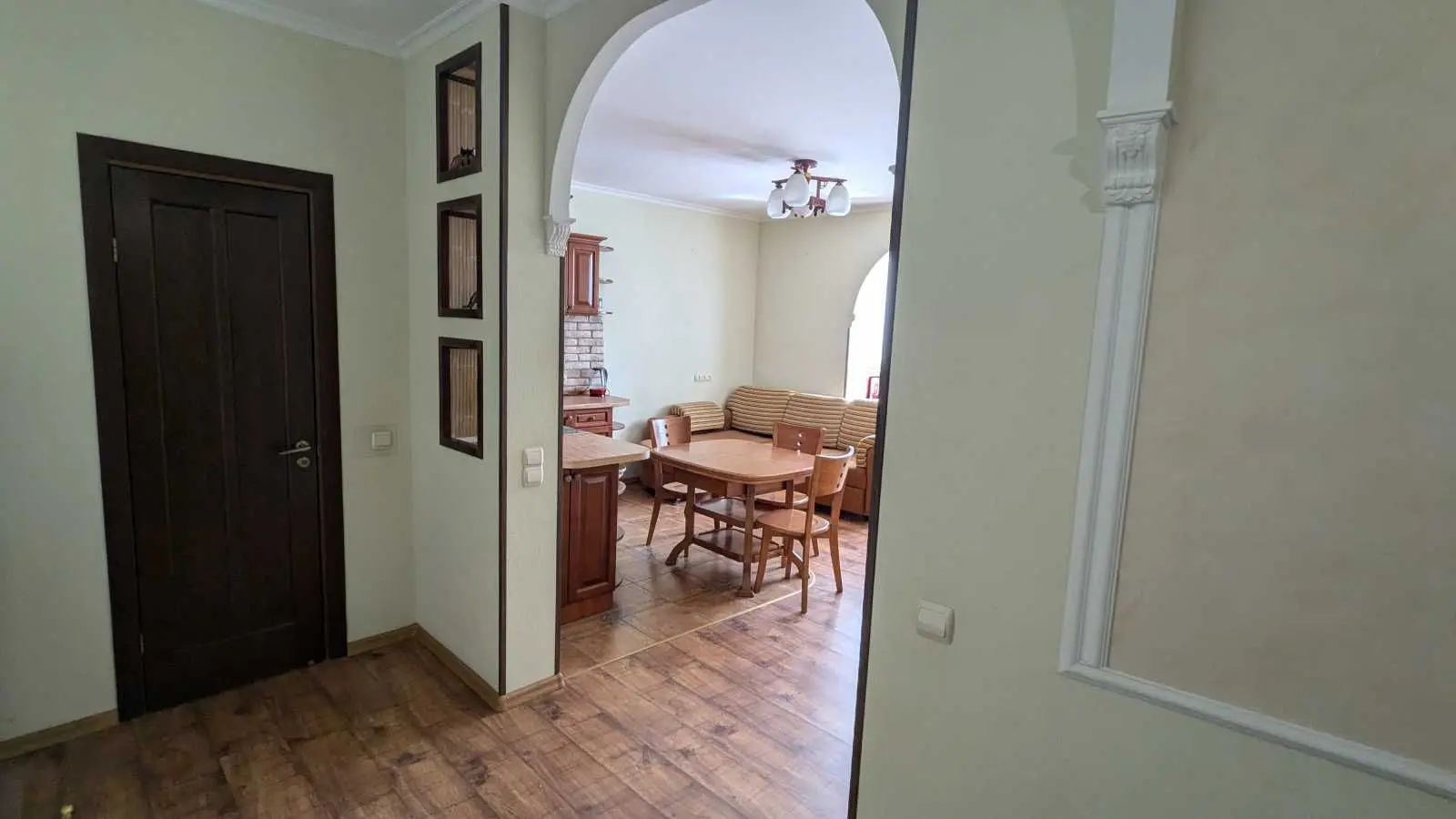 Фото Rent a 2-room apartment, Urlivska Street 11/44 Kyiv for long-term rent, price: 25000 UAH, code 6100