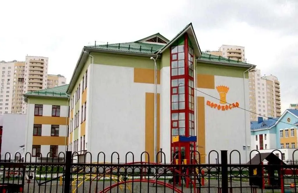 Фото Rent a 2-room apartment, Urlivska Street 11/44 Kyiv for long-term rent, price: 25000 UAH, code 6100