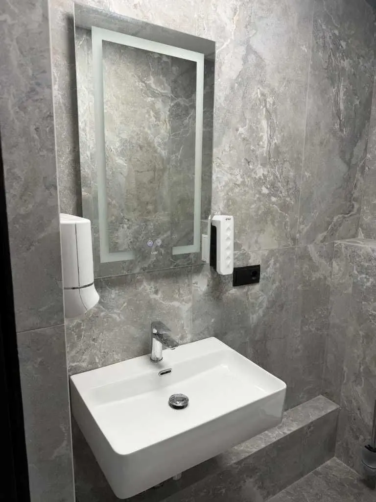 Фото Rent an office, Peredova street  Kyiv for long-term rent, price: 25000 UAH, code 6101