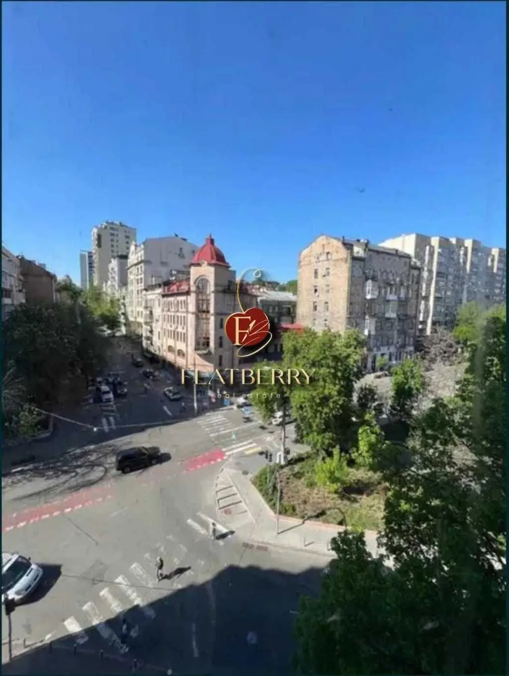 Фото Selling a 2-room apartment, 51.5 sq.m., Bohdana Khmelnytskoho Street 63 Kyiv, price: 125000 USD, code 6102