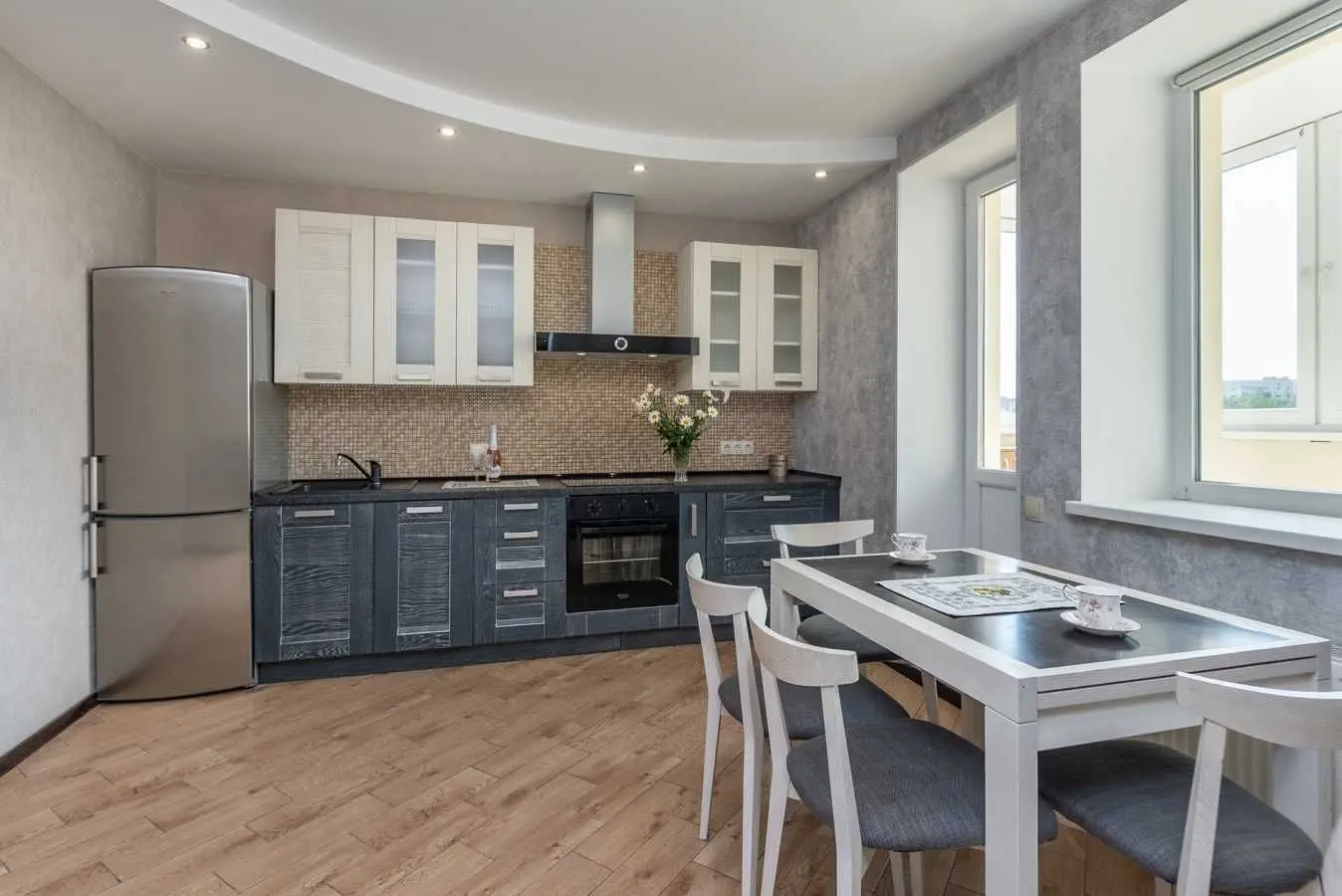 Фото Selling a 2-room apartment, 86 sq.m., Holosiivska Street 13б Kyiv, price: 187000 USD, code 6104