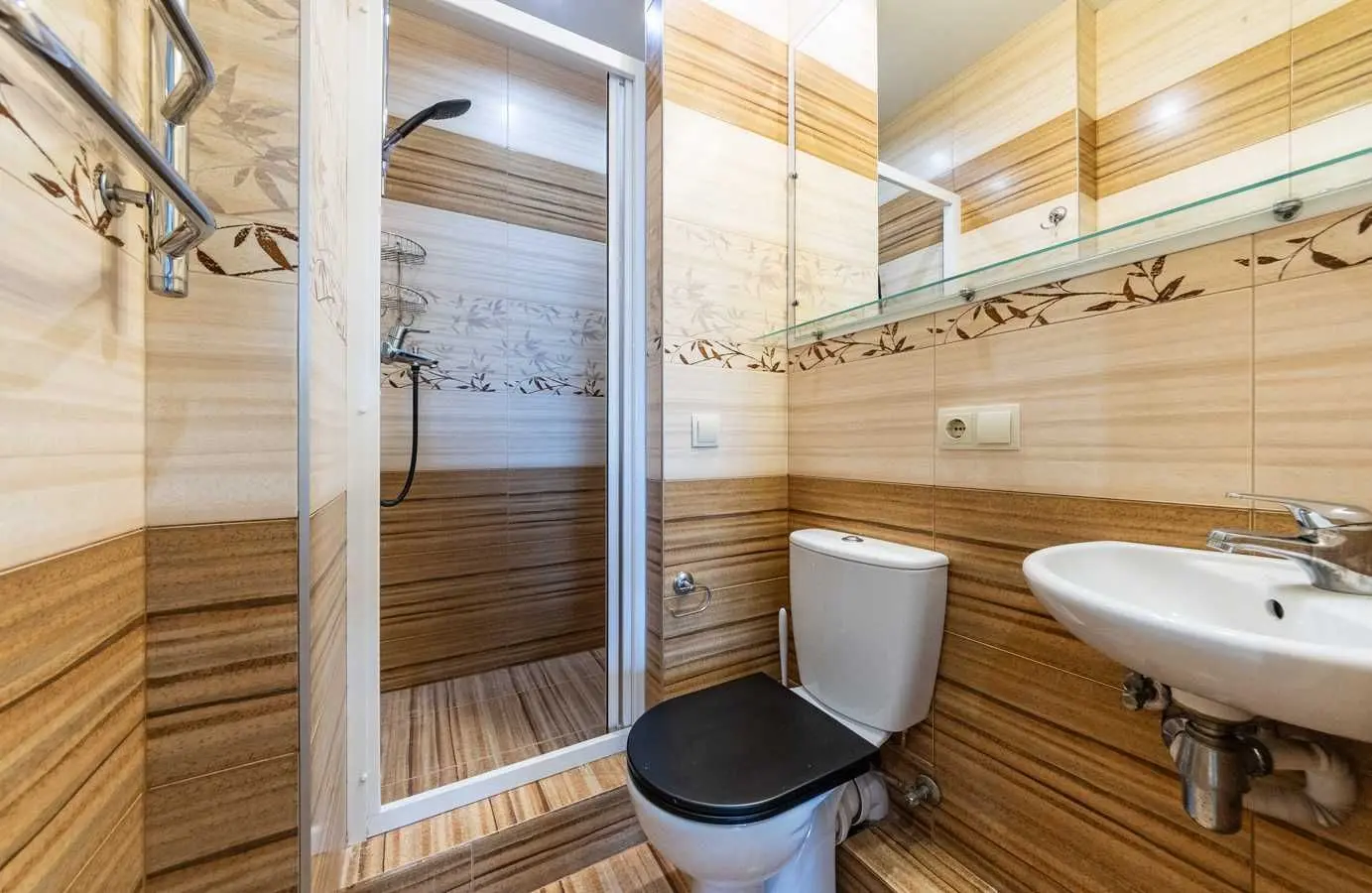 Фото Selling a 2-room apartment, 86 sq.m., Holosiivska Street 13б Kyiv, price: 187000 USD, code 6104