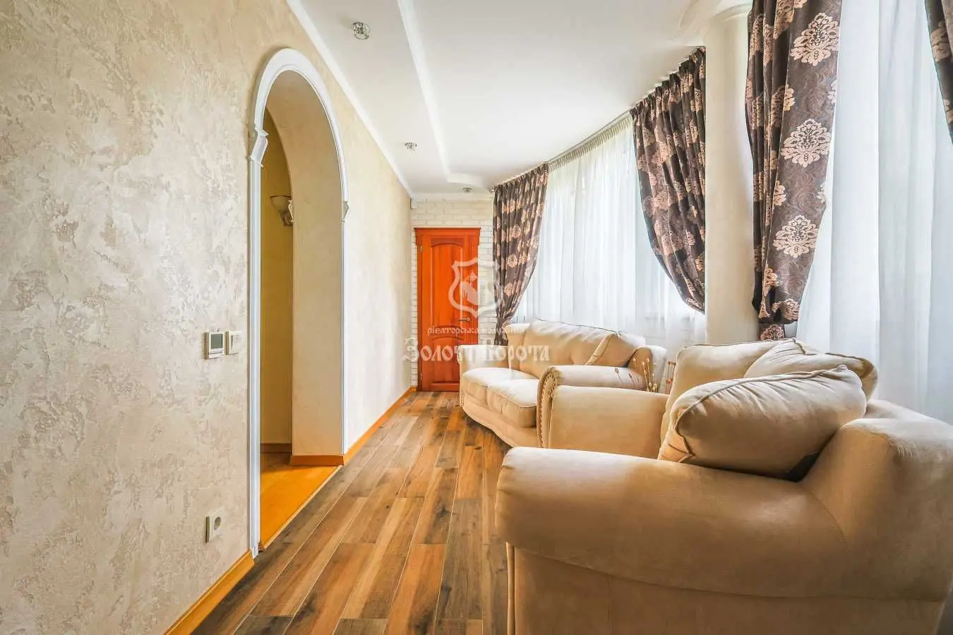 Фото Продаю 3-комнатную квартиру, 98.6 кв. м, Святоюрьевская ул.  Вишнёвое, цена: 155000 USD, код 6106
