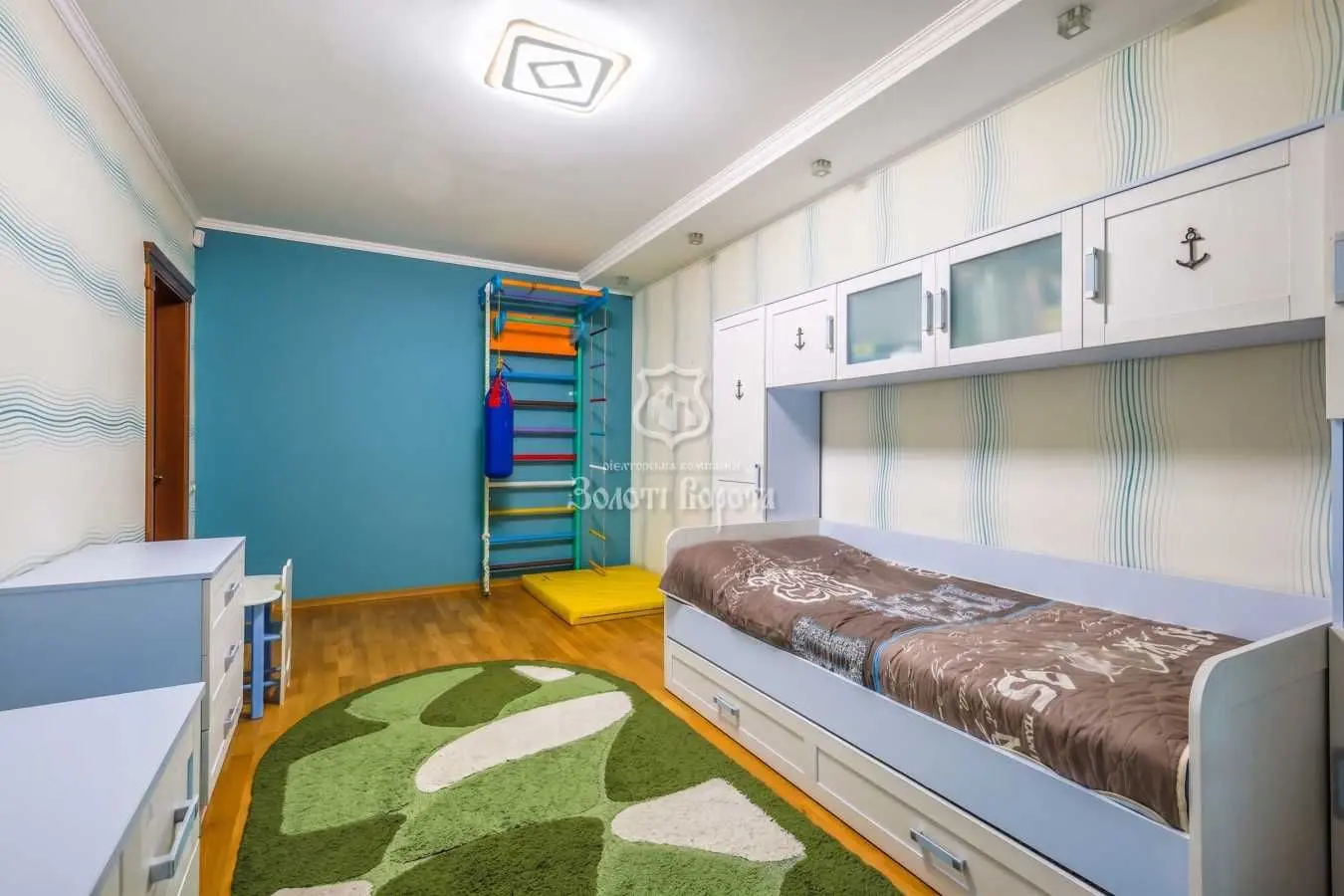 Фото Продаю 3-комнатную квартиру, 98.6 кв. м, Святоюрьевская ул.  Вишнёвое, цена: 155000 USD, код 6106
