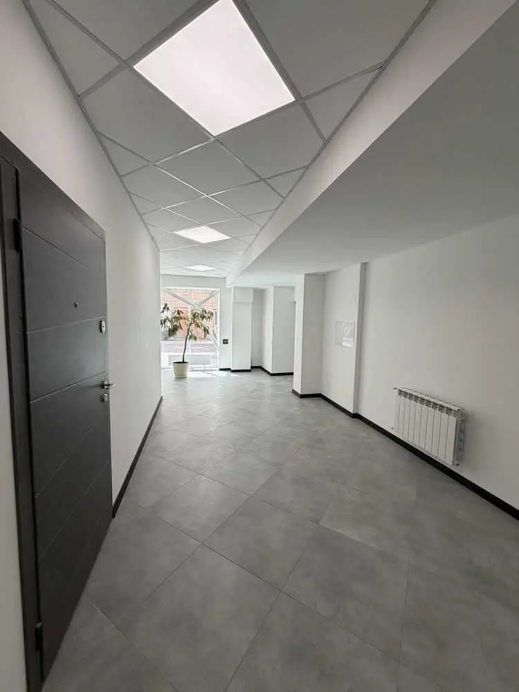 Фото Продаю офис, 47.7 кв. м, Глубочицкая ул. 17 Киев, цена: 59700 USD, код 6120