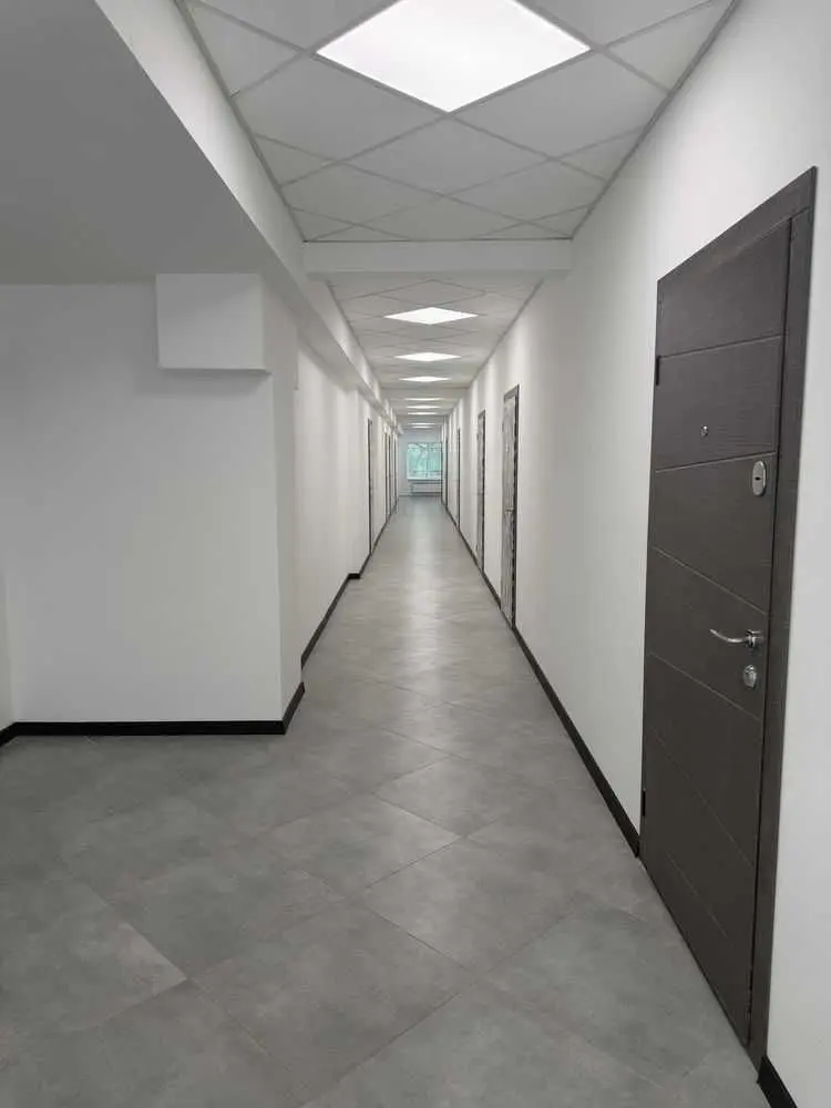Фото Продаю офис, 47.7 кв. м, Глубочицкая ул. 17 Киев, цена: 59700 USD, код 6120
