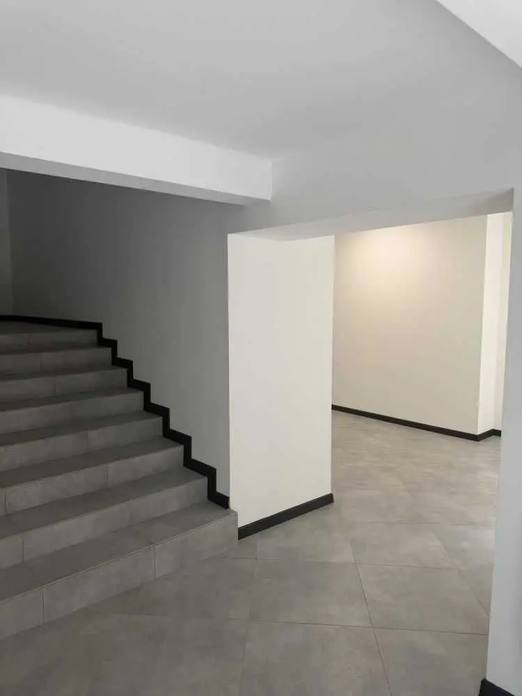 Фото Продаю офис, 47.7 кв. м, Глубочицкая ул. 17 Киев, цена: 59700 USD, код 6120