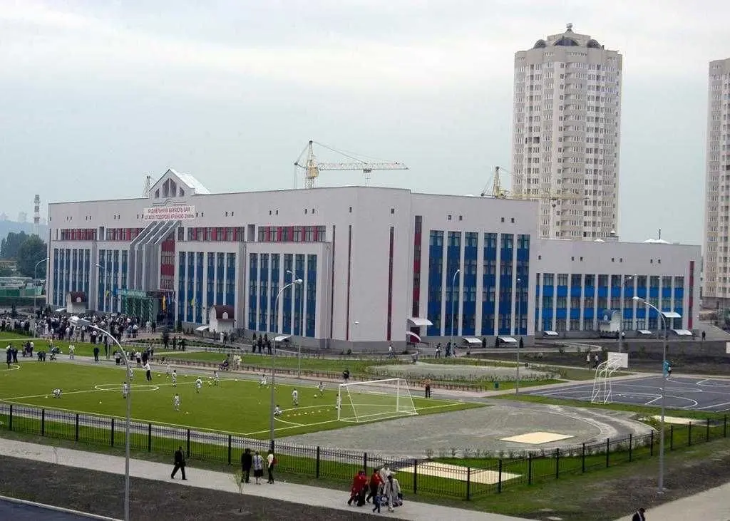 Фото Продаю 1 кімнатну квартиру, 60 кв. м, Урлівська вул. 11/44 Київ, ціна: 118000 USD, код 6124
