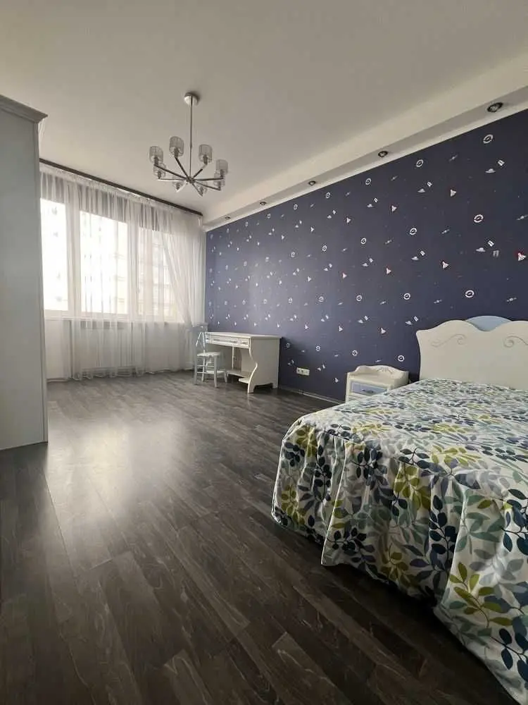 Фото Selling a 4-room apartment, 152 sq.m., Heroiv Stalinhrada Avenue 4 Kyiv, price: 350000 USD, code 6129