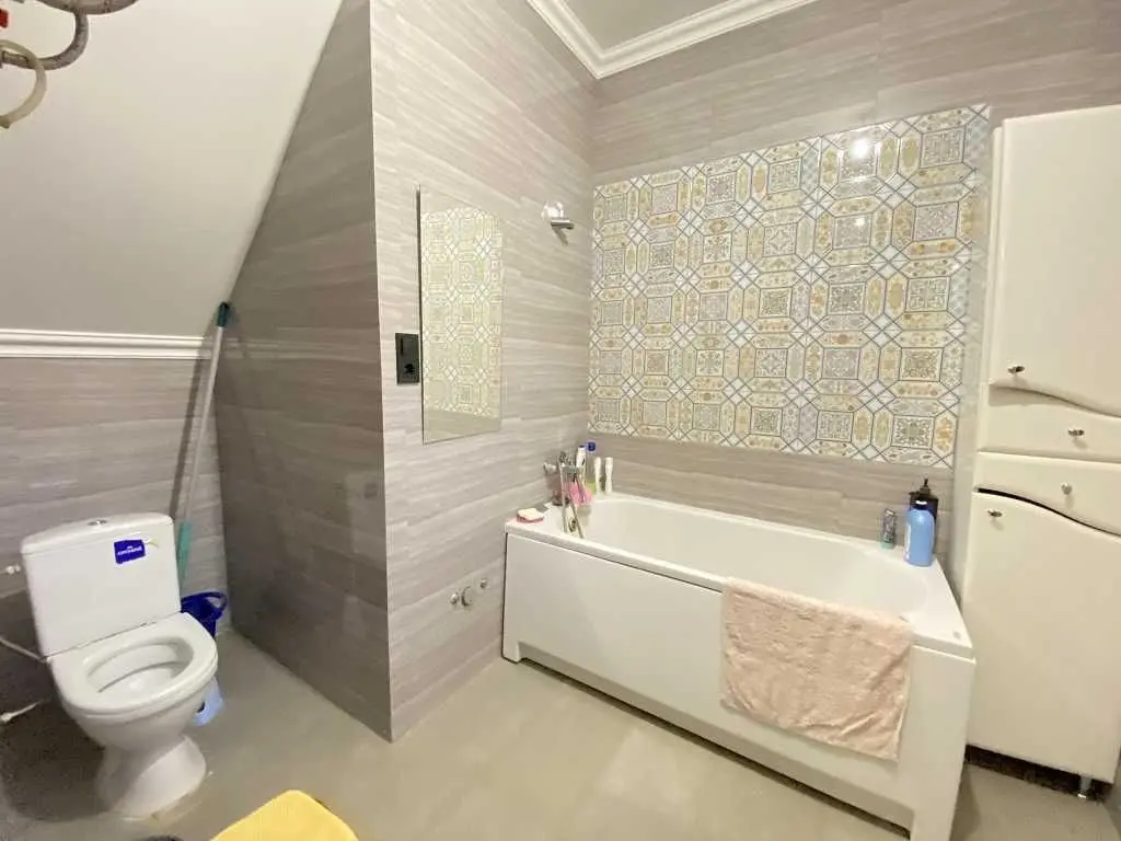 Фото Selling a house, 312 sq.m., Plodova street  Kyiv, price: 175000 USD, code 6134