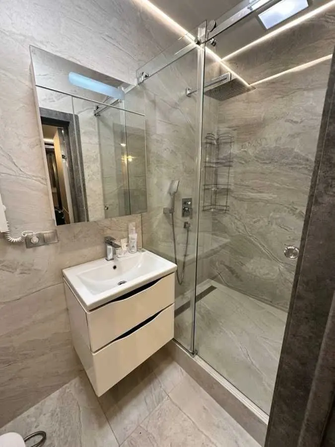 Фото Продаю 1 кімнатну квартиру, 72 кв. м, Миколи Бажана просп. 16 Київ, ціна: 120000 USD, код 6136