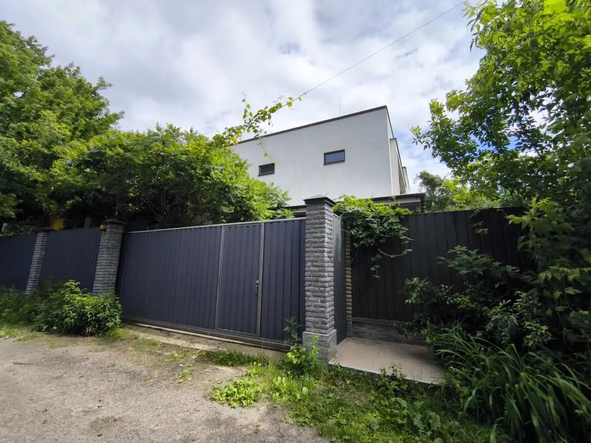 Фото Продаю будинок, 250 кв. м, 2-й Садовий пров.  Київ, ціна: 239000 USD, код 6137