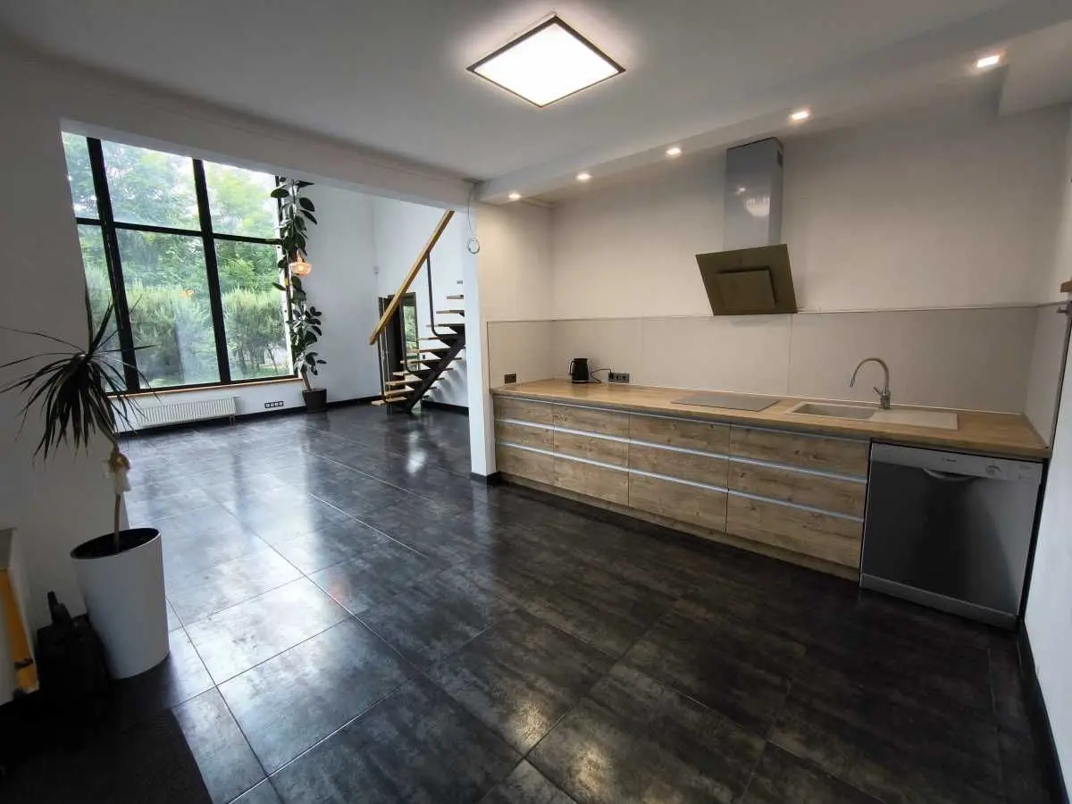 Фото Продаю будинок, 250 кв. м, 2-й Садовий пров.  Київ, ціна: 239000 USD, код 6137