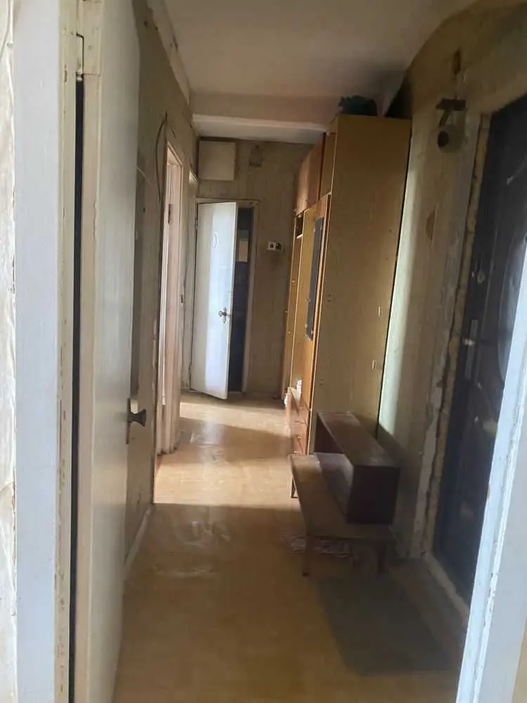 Фото Продаю 2-комнатную квартиру, 45.8 кв. м, Воскресенський просп. (Перова) 16б Киев, цена: 39000 USD, код 6147