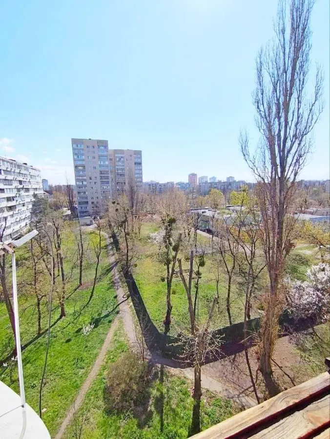 Фото Продаю 3 кімнатну квартиру, 63 кв. м, Плєханова вул. 4а Київ, ціна: 75000 USD, код 6152