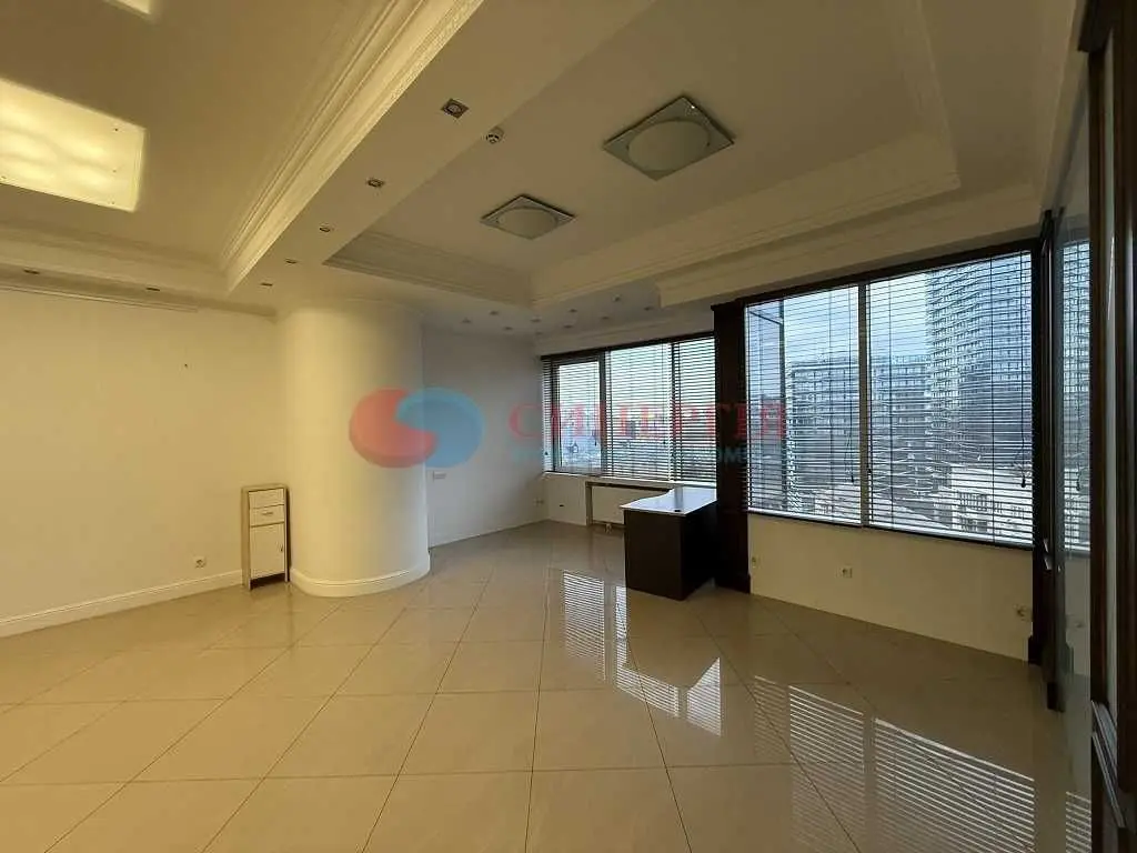 Фото Продаю офис, 71 кв. м, Кловский спуск 7 Киев, цена: 249000 USD, код 6156