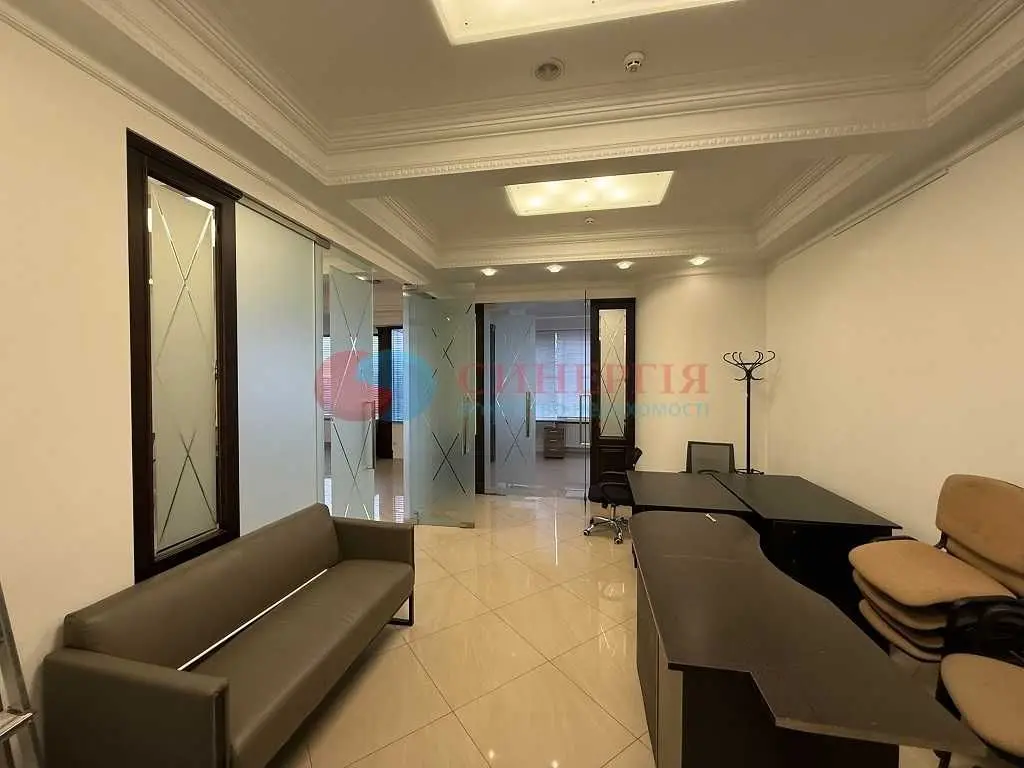 Фото Продаю офис, 71 кв. м, Кловский спуск 7 Киев, цена: 249000 USD, код 6156