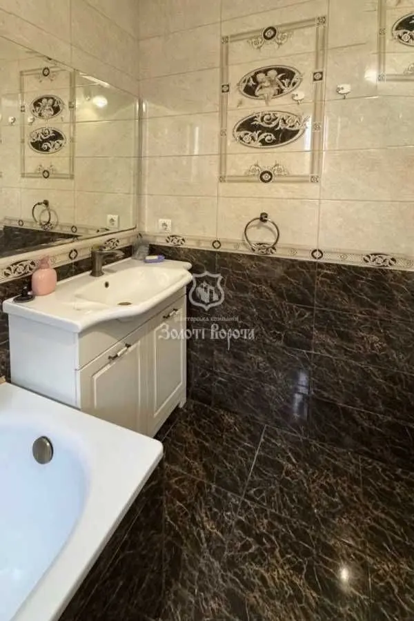 Фото Продаю 2 кімнатну квартиру, 52.2 кв. м, Глібова вул.  Бориспіль, ціна: 65000 USD, код 6169