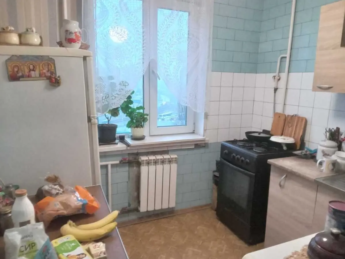 Фото Зняти 2 кімнатну квартиру, Симиренка вул. 5 Київ в довгострокову оренду, ціна: 3900 UAH, код 6170