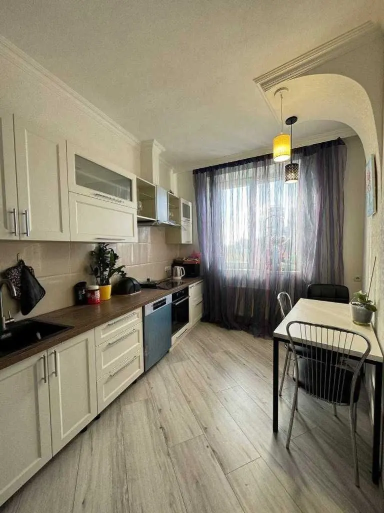 Фото Продаю 2 кімнатну квартиру, 64 кв. м, Ковальський пров.  Біла Церква, ціна: 95000 USD, код 6172