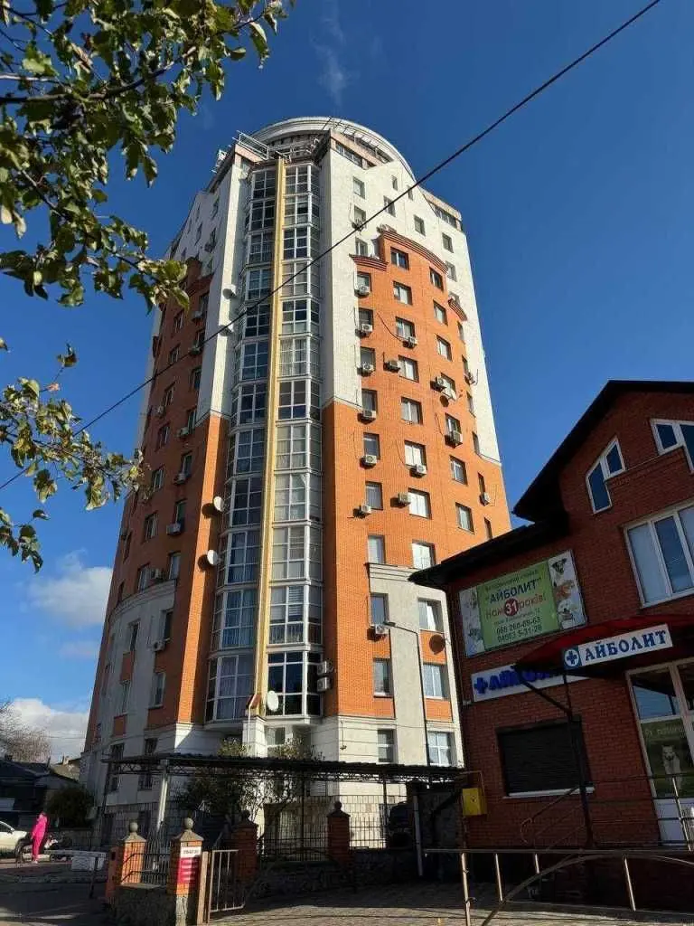 Фото Продаю 2 кімнатну квартиру, 64 кв. м, Ковальський пров.  Біла Церква, ціна: 95000 USD, код 6172