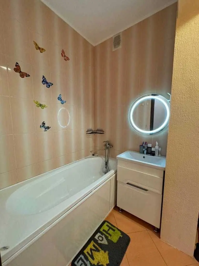Фото Продаю 2 кімнатну квартиру, 64 кв. м, Ковальський пров.  Біла Церква, ціна: 95000 USD, код 6172