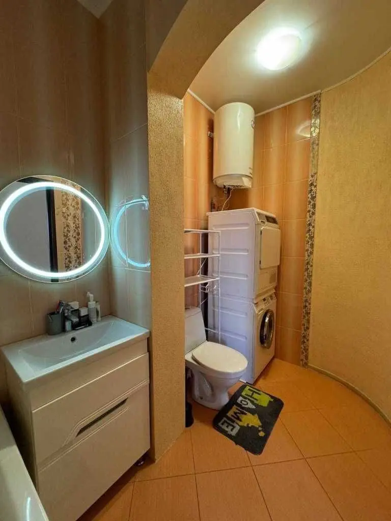 Фото Продаю 2 кімнатну квартиру, 64 кв. м, Ковальський пров.  Біла Церква, ціна: 95000 USD, код 6172